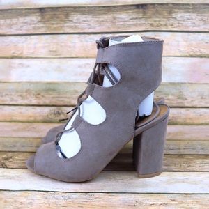 Faux suede lace up ankle strap chunky heels